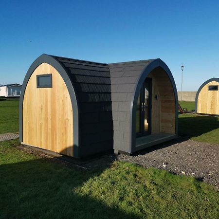 Camping Pods, Seaview Holiday Park Hotel Уитстейбъл Екстериор снимка